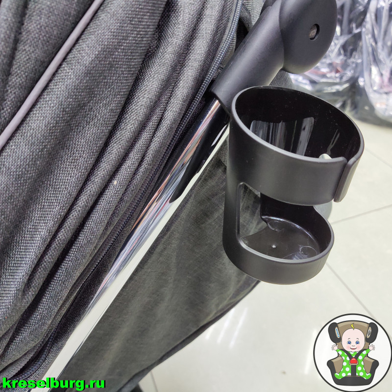 CARRELLO SUPRA Коляска прогулочная (13,7 кг)